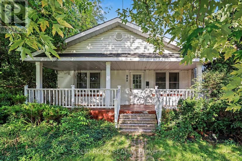889 Mountainview Avenue — photo 1 of 40