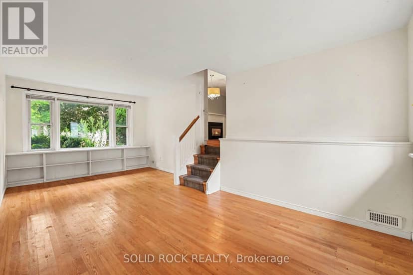 889 Mountainview Avenue — photo 10 of 40