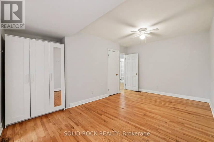 889 Mountainview Avenue — photo 18 of 40