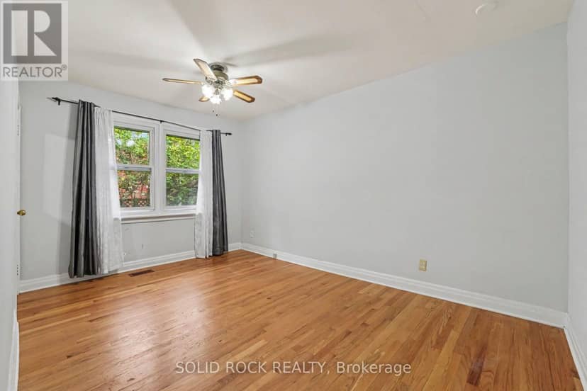 889 Mountainview Avenue — photo 20 of 40
