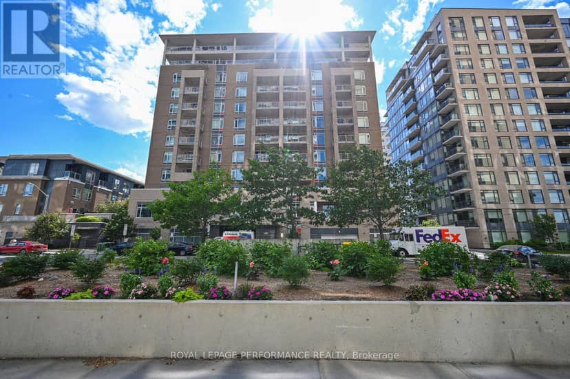 903 - 100 Champagne Avenue S — photo 2 of 28