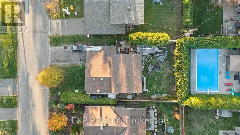 2670 Stone Crescent N, Ottawa, photo 2