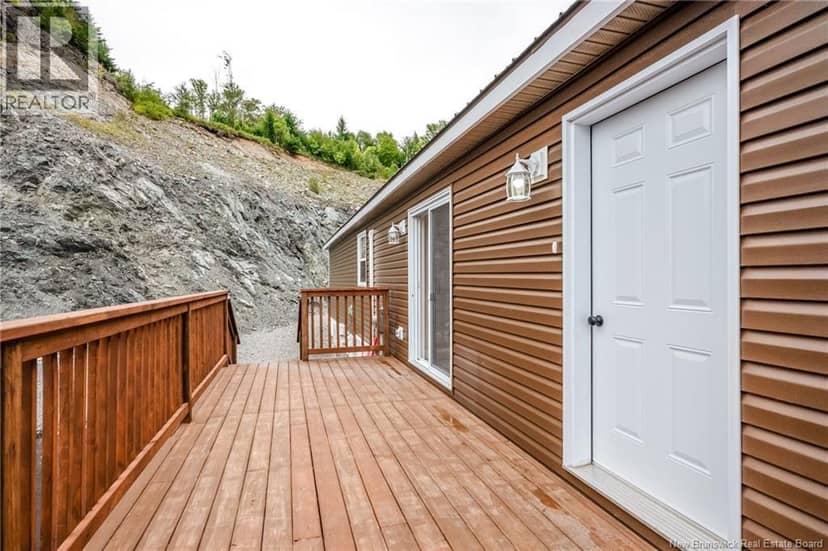 100 Glen View Drive — photo 3 of 40