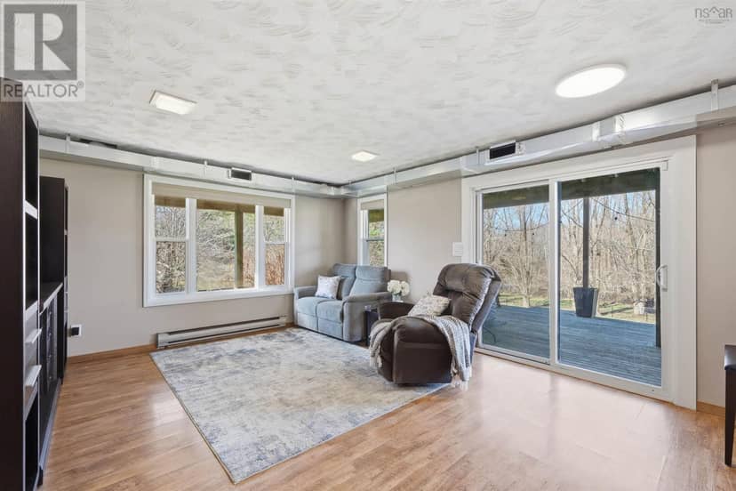 330 Gabriel Road — photo 21 of 38