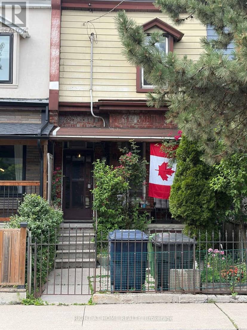60 Foxley Street, Toronto