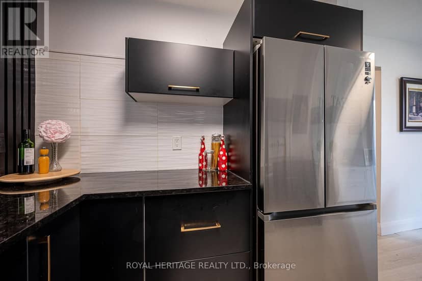 26 - 84 Green Briar Road — photo 6 of 32