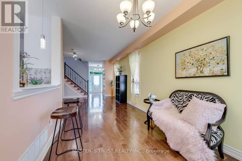 797 Khan Crescent — photo 12 of 40