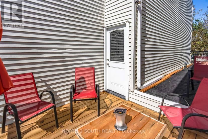 87 Scott Crescent — photo 27 of 35