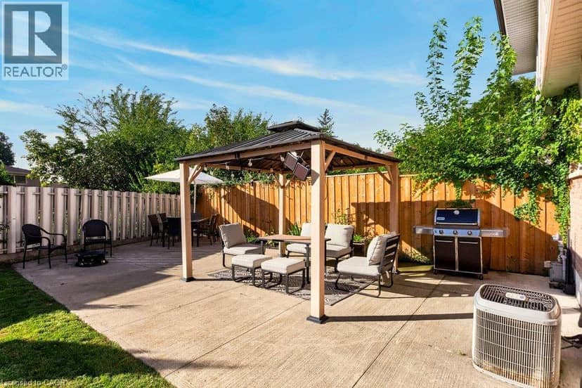 168 BERKINDALE Drive — photo 26 of 29