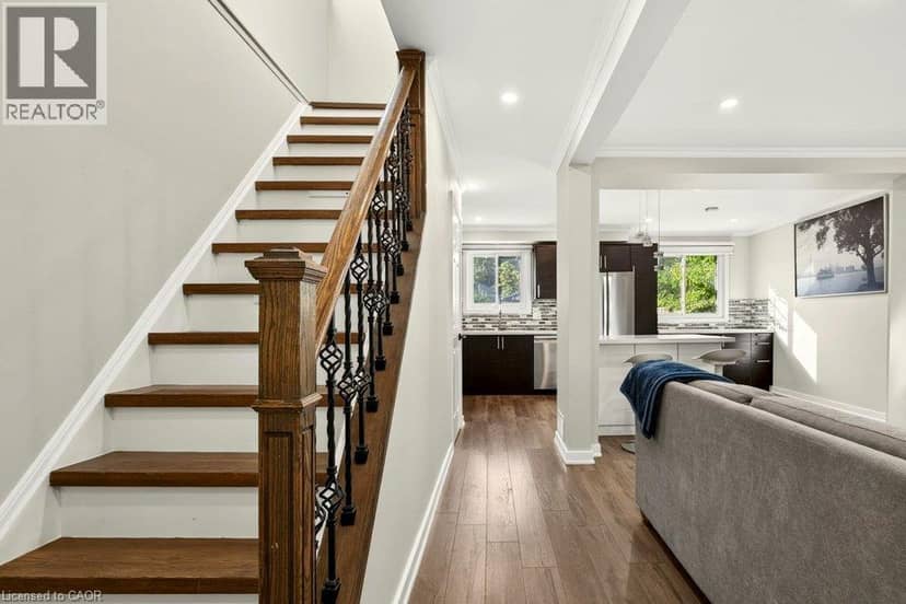 168 BERKINDALE Drive, Hamilton, photo 4