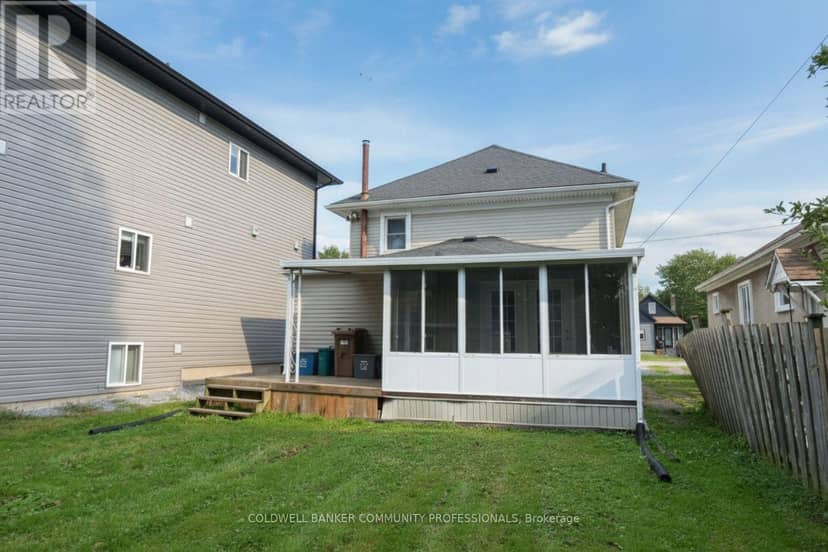 58 Wellington Street — photo 34 of 37