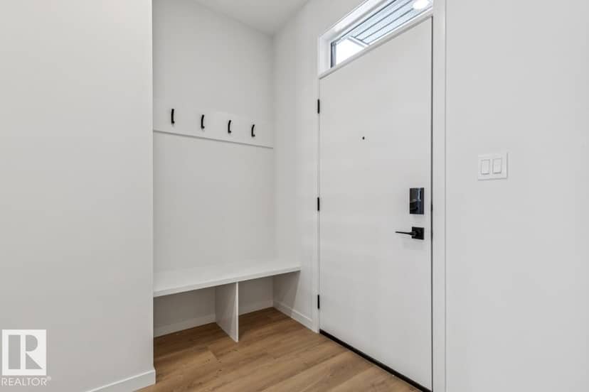 202 Stetson LO, Ardrossan, photo 4