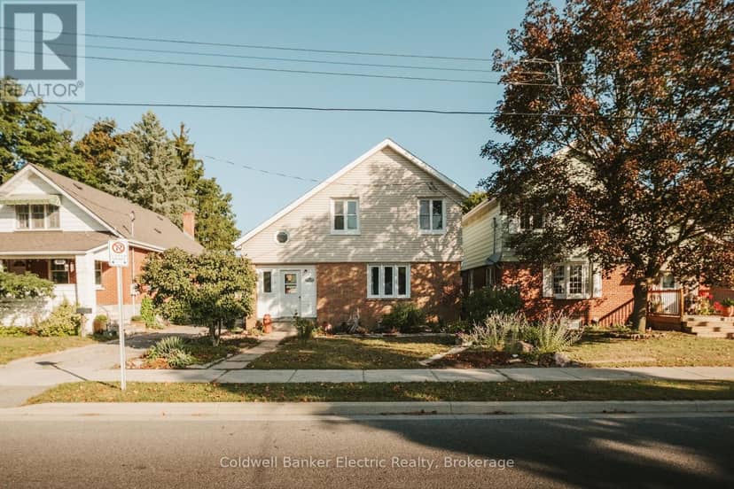 150 Montgomery Street — photo 1 of 32
