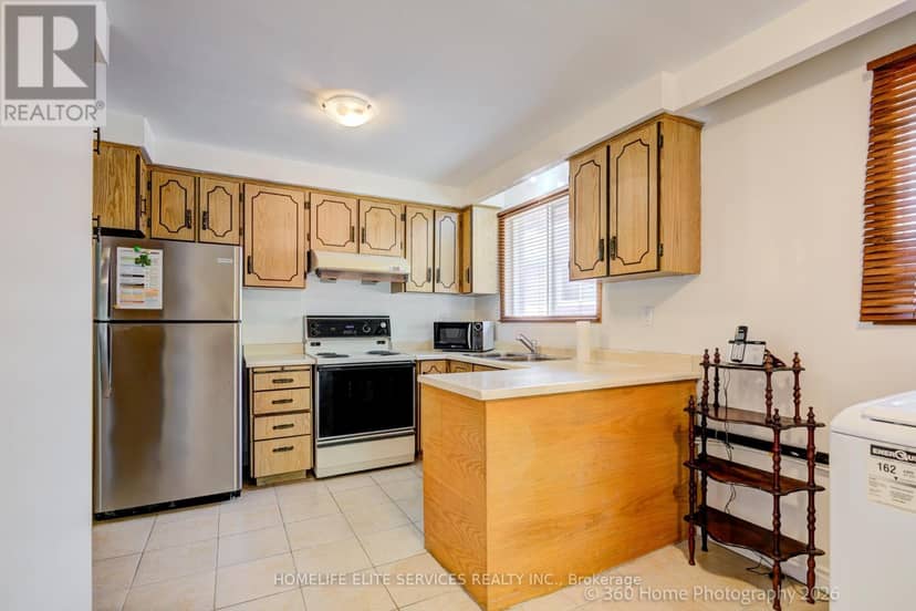 69 Castlebury Crescent — photo 6 of 26