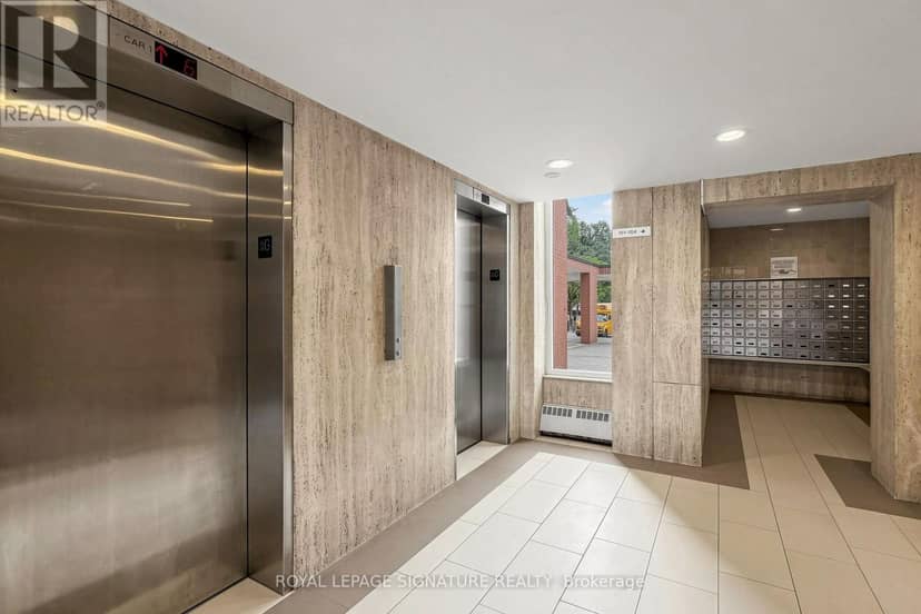 411 - 100 Leeward Glenway — photo 3 of 23