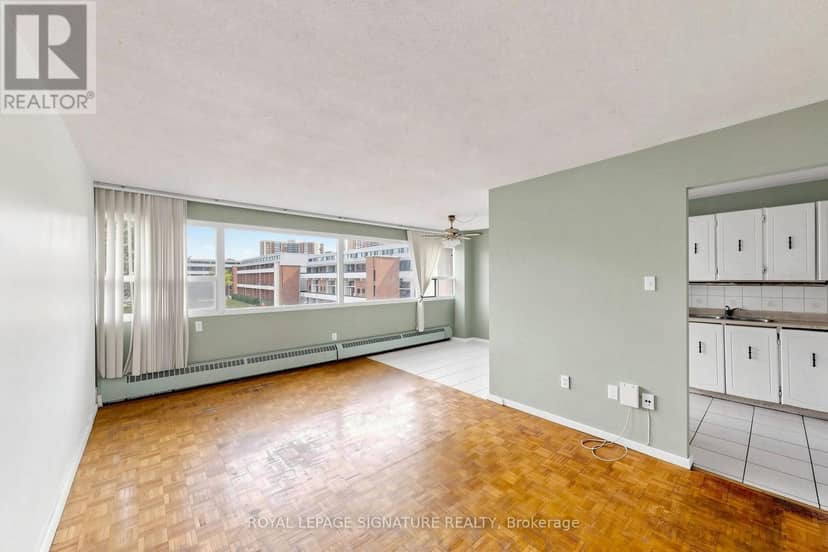 411 - 100 Leeward Glenway — photo 4 of 23