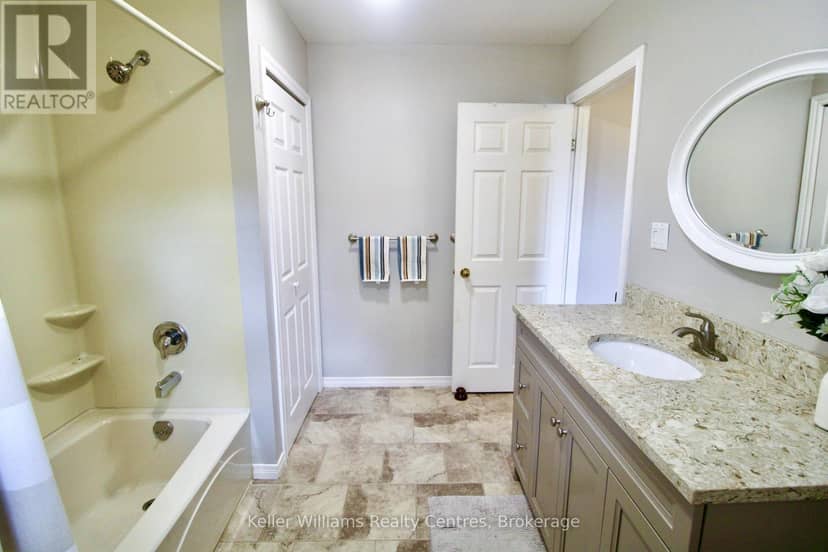 129 Country Lane Road — photo 31 of 40