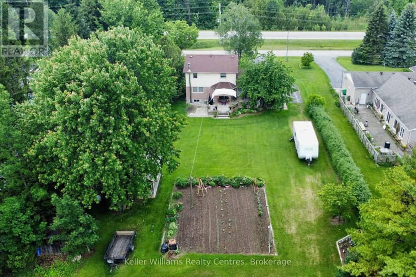 129 Country Lane Road — photo 4 of 40