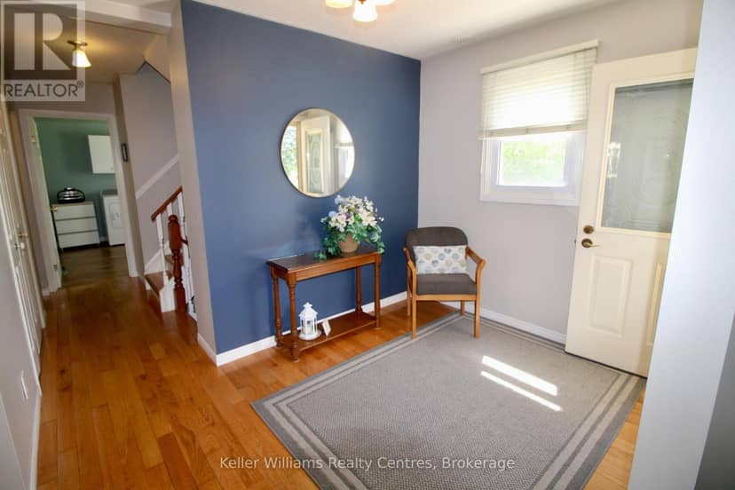 129 Country Lane Road — photo 9 of 40