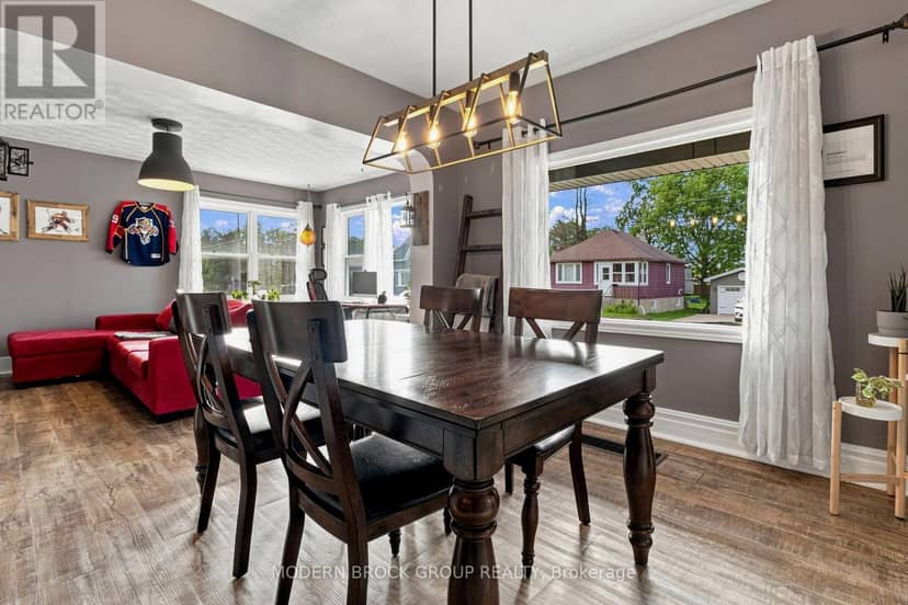 59 Schofield Avenue — photo 17 of 40