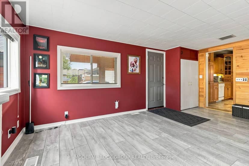 59 Schofield Avenue — photo 30 of 40