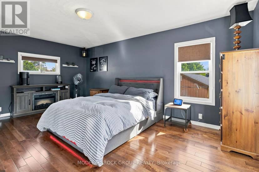 59 Schofield Avenue — photo 36 of 40
