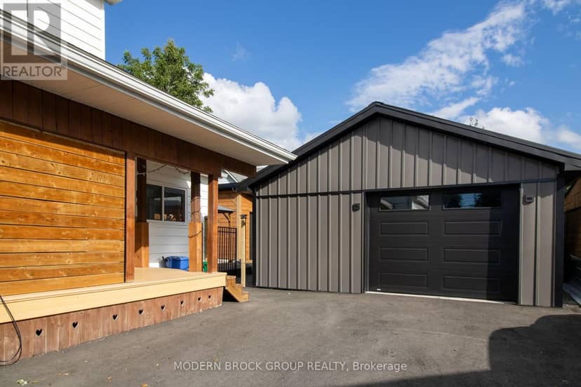 59 Schofield Avenue — photo 6 of 40