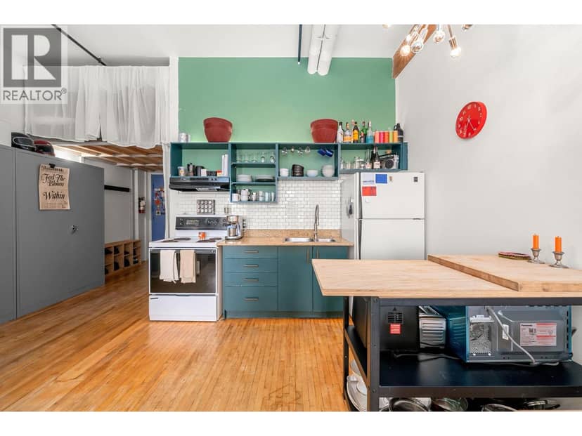 120 2556 E HASTINGS STREET, Vancouver, photo 3