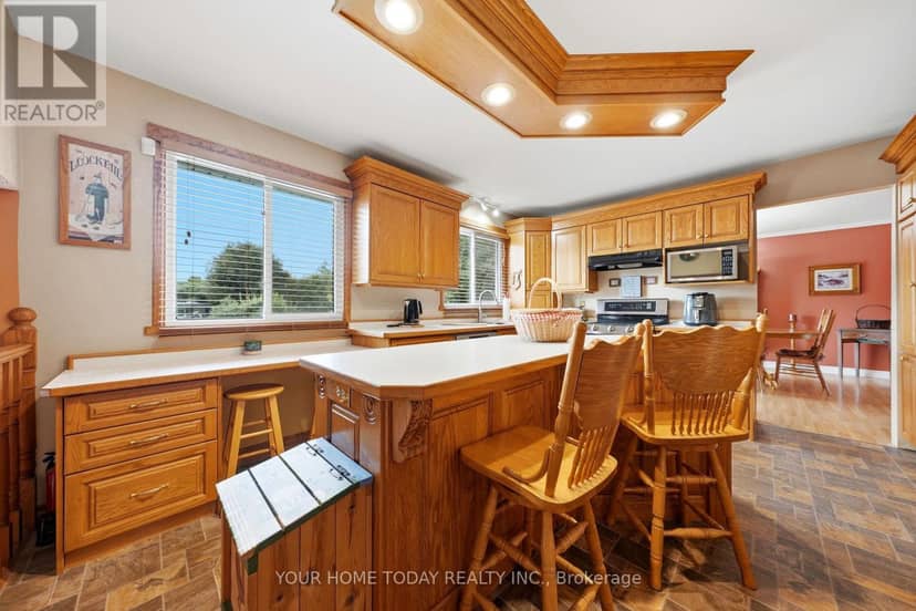 12950 Silvercreek Drive — photo 16 of 40