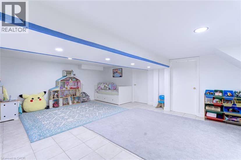 214 MERRILEE Crescent — photo 34 of 40