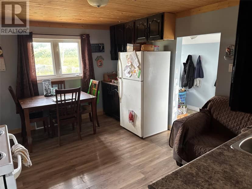 7-11 English Hill, Carbonear, photo 5