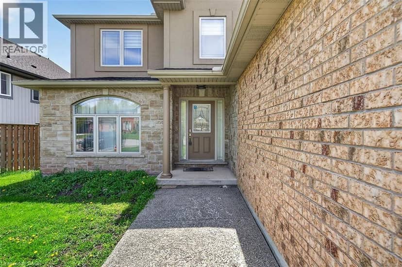 9128 HENDERSHOT Boulevard — photo 3 of 24