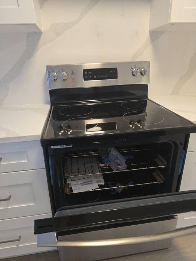 Suite 8668 MACHELL ST, Mission, photo 2