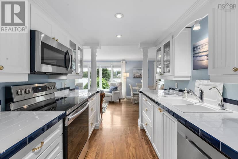 280 Whynachts Point Road — photo 12 of 40