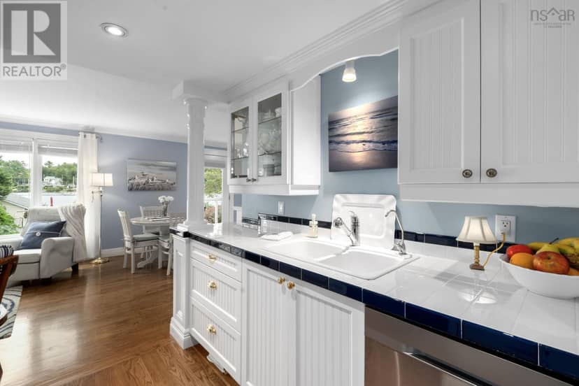 280 Whynachts Point Road — photo 14 of 40