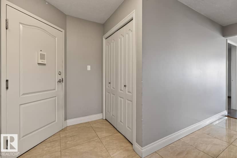 #52 9908 80 AV NW, Edmonton, photo 6