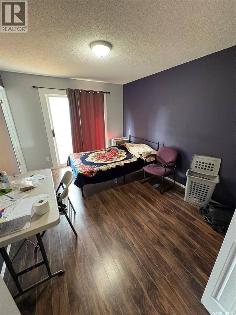 302 Pitt STREET — photo 20 of 35