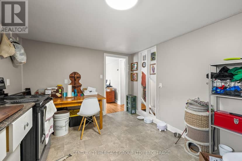 432 Barrie Street — photo 20 of 40