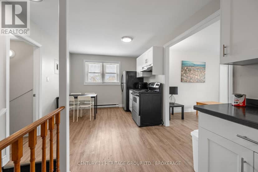 432 Barrie Street — photo 37 of 40