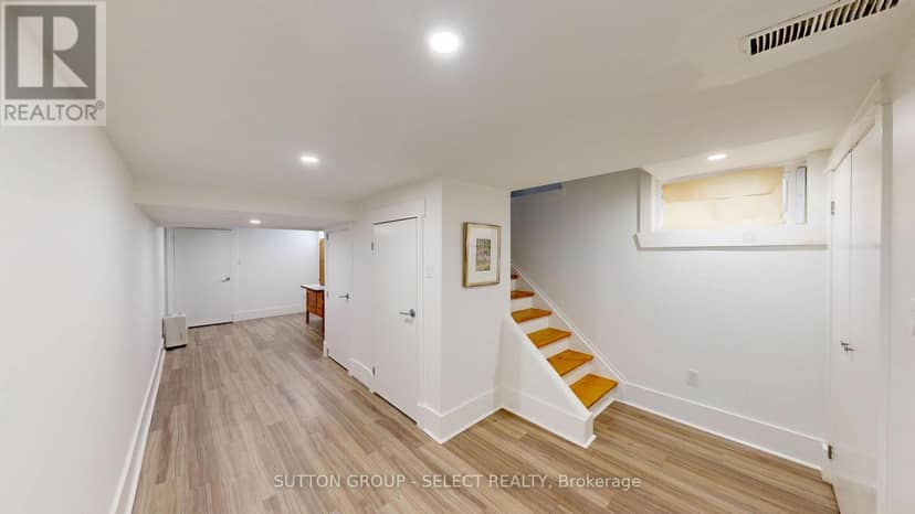 228 Riverside Drive — photo 21 of 36