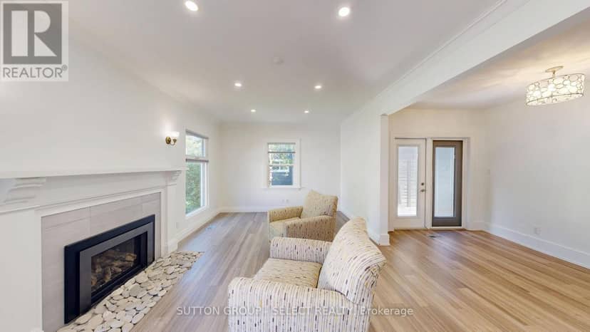 228 Riverside Drive, London North, photo 7