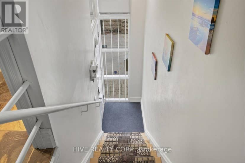D - 957 Broadview Avenue, Toronto, photo 6