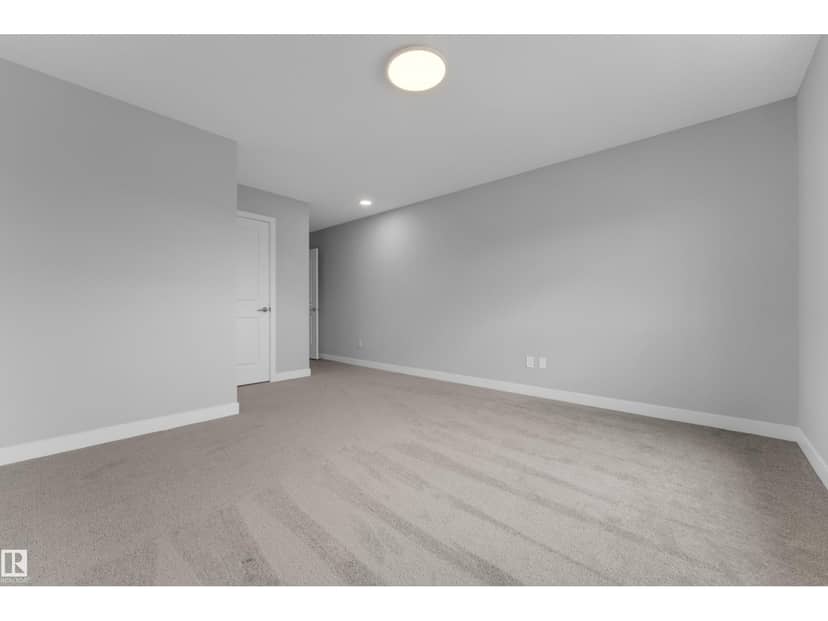 #4 603 Orchards Bv SW — photo 19 of 33