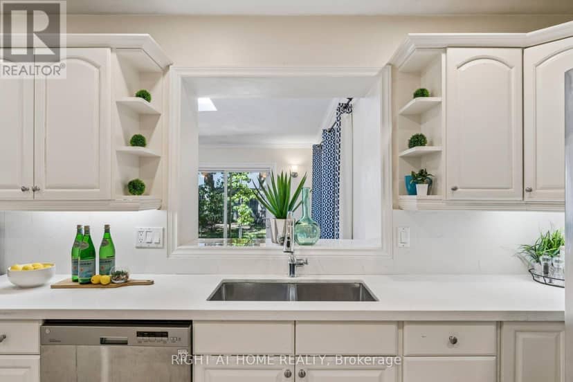 3363 Masthead Crescent — photo 14 of 35