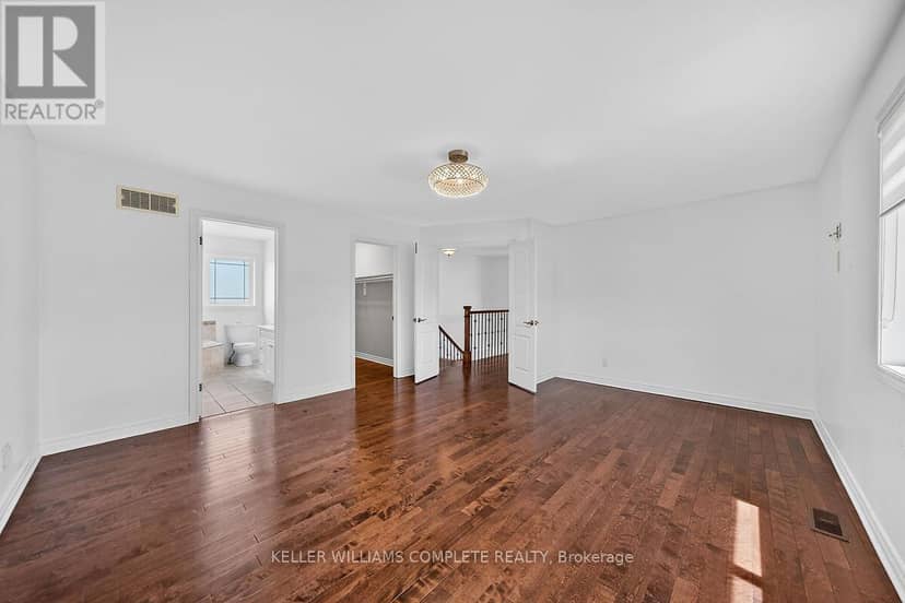 9128 Hendershot Boulevard — photo 16 of 24