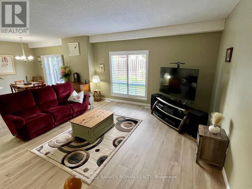22 Chantler Road — photo 12 of 32