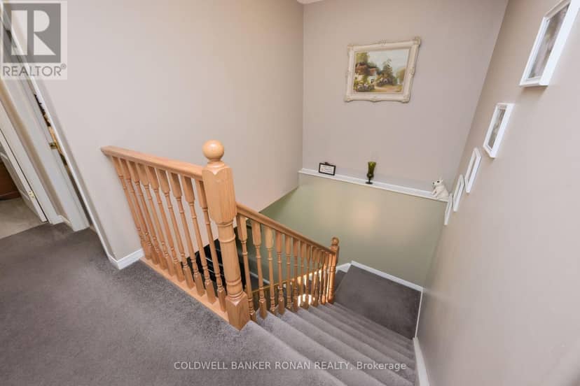 22 Chantler Road — photo 15 of 32