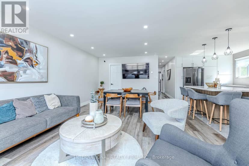 1291 Consort Crescent — photo 11 of 40