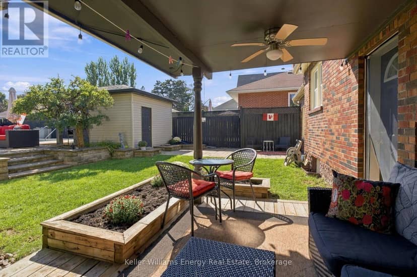 107 Sutherland Avenue — photo 31 of 40
