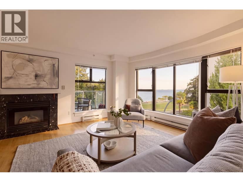 300 1410 BUTE STREET, Vancouver